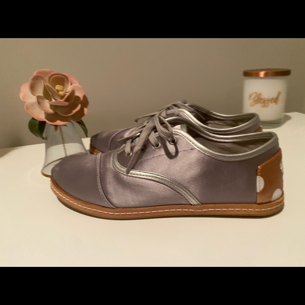 Toms periwinkle shoe